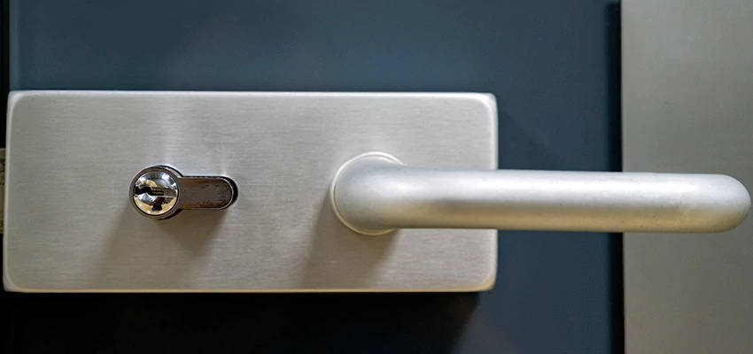 Change Patio Door Locks in Fairfield, California