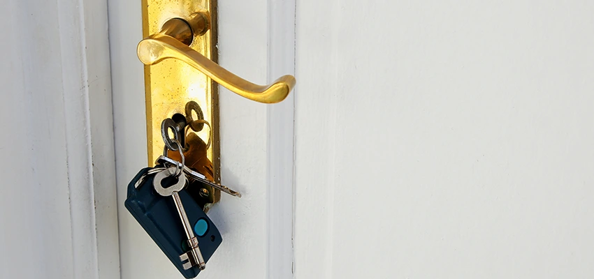 Broken Door Key Extraction in Fairfield, CA
